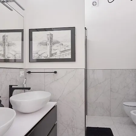 Duomo 55 Mq New Flat In The Centre Of Apartment *